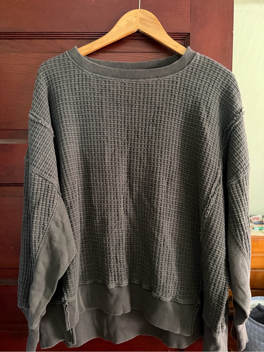 American Eagle Outfitters Charcoal Gray Waffle-Knit Women's Sweatshirt